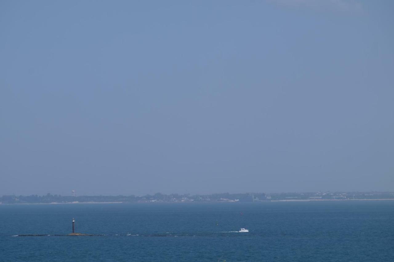 Fabuloso Atico Con Vistas Al Mar Cádiz Exterior photo